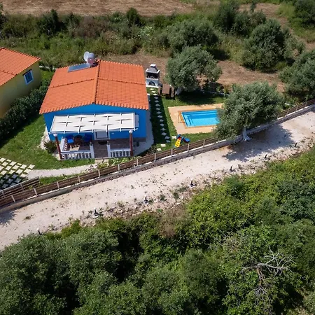 G&g * Spartia (Kefalonia)